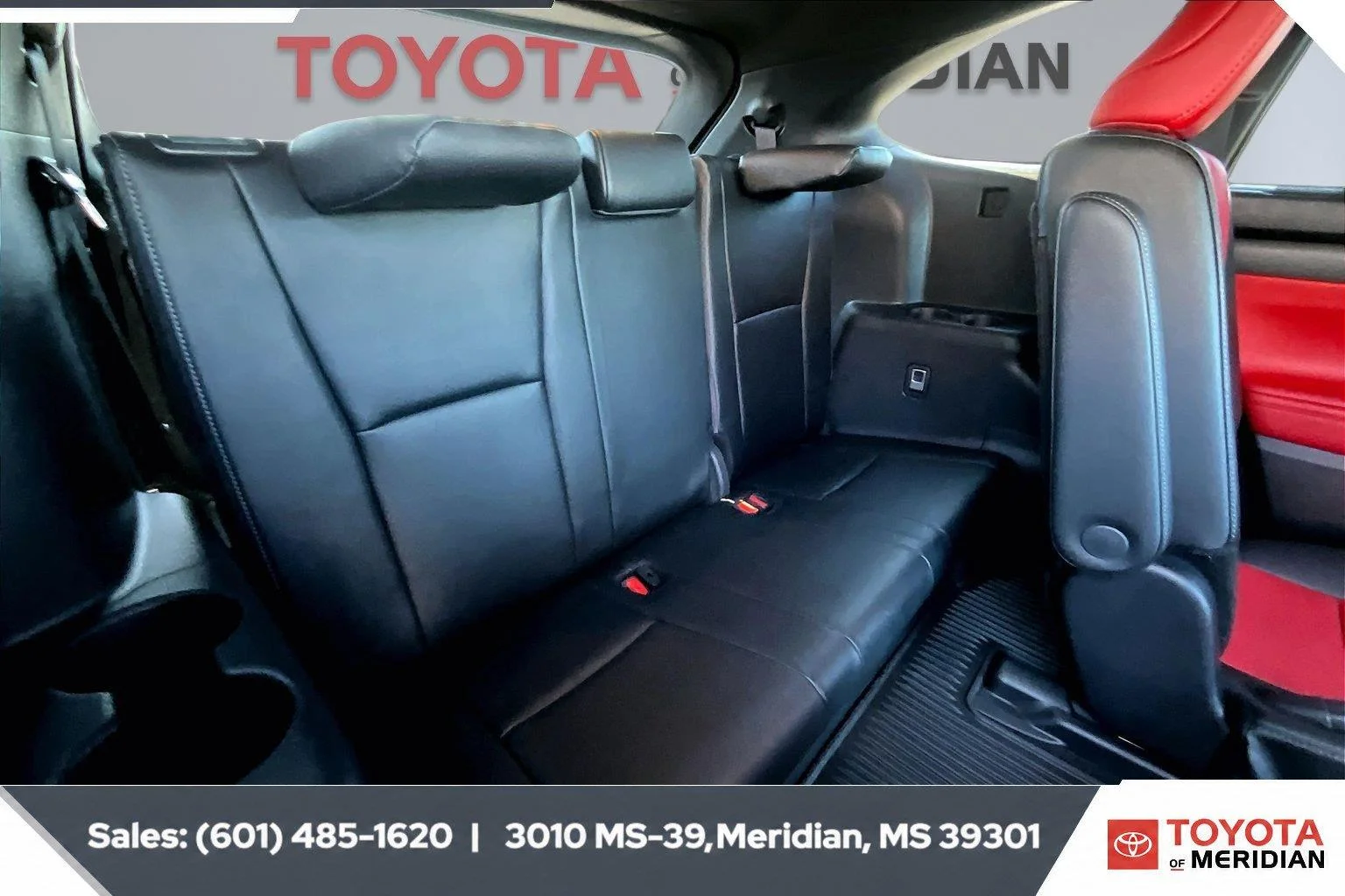Used 2025 Celestial Silver Metallic Toyota XSE image 21