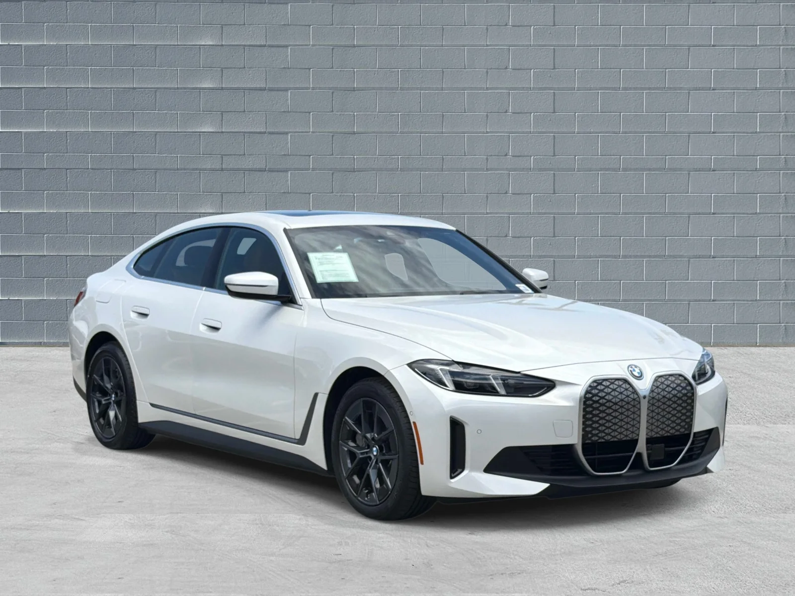 2025 BMW i4 40