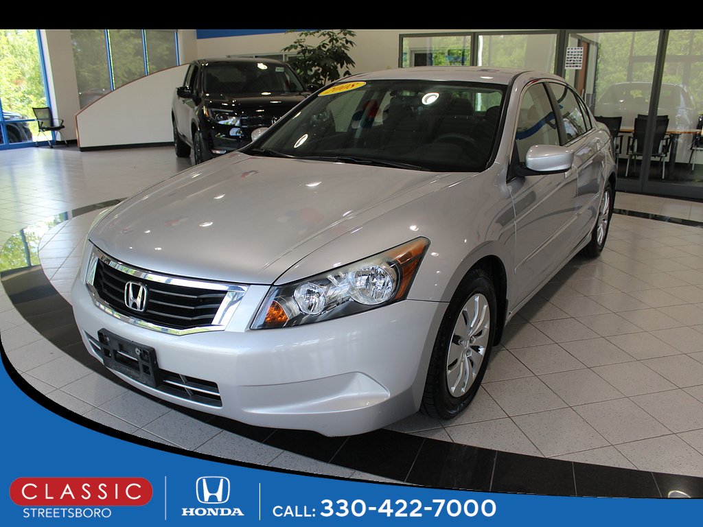 Used 2008 Alabaster Silver Metallic Honda LX image 1