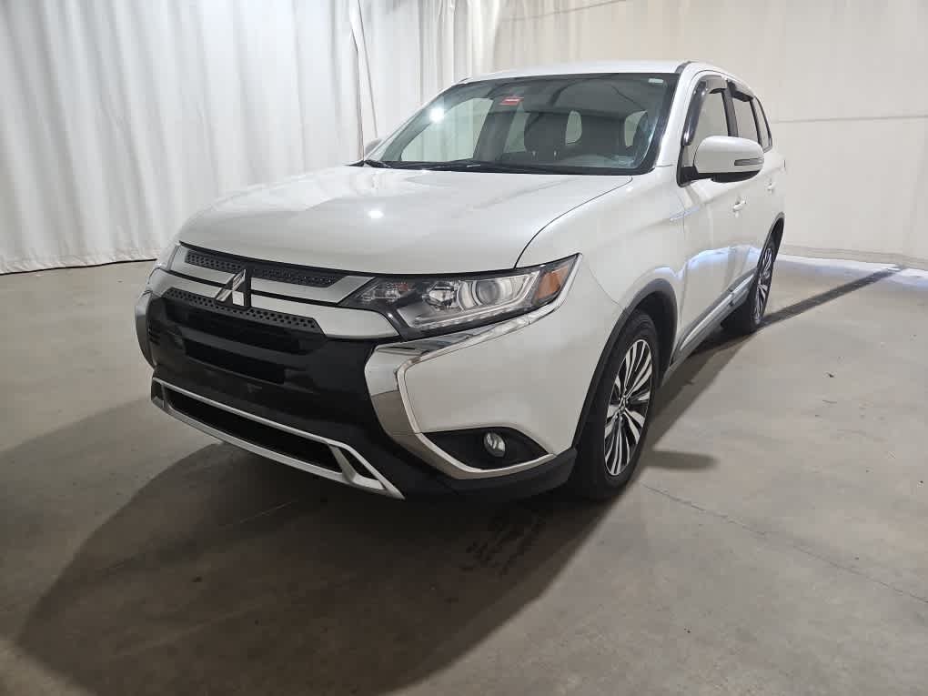 2020 Mitsubishi Outlander SE