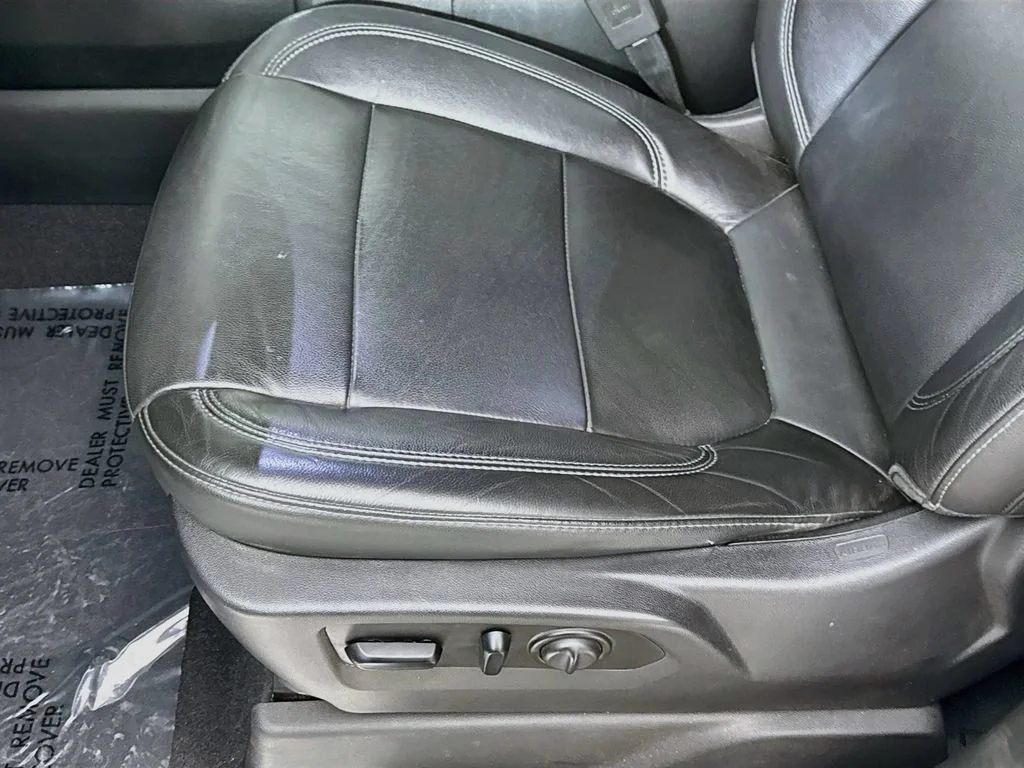 Used 2019 SILVER ICE METALLIC Chevrolet LT Trail Boss image 20