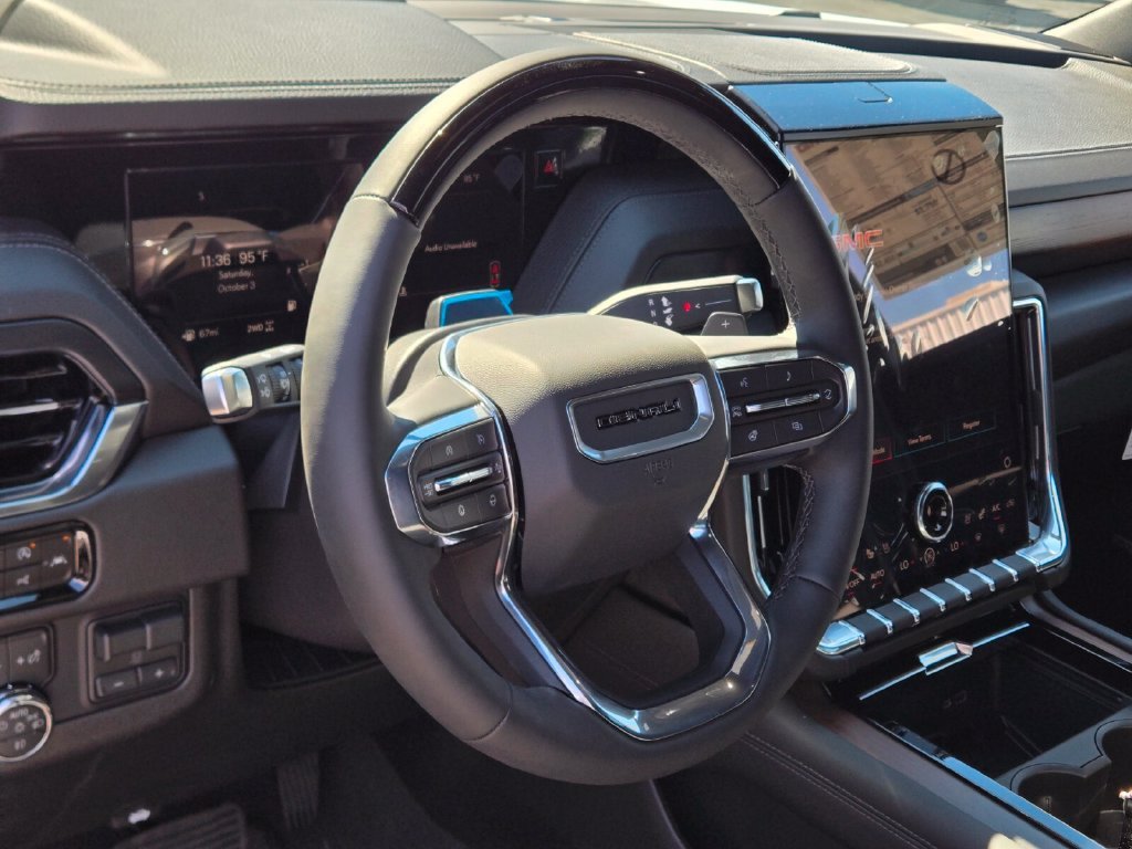 2026 GMC Yukon Denali - Photo 12