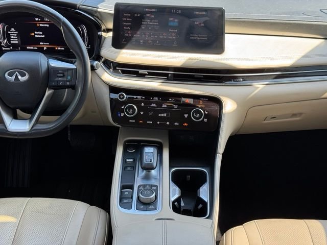 Used 2022 Gray INFINITI LUXE image 28