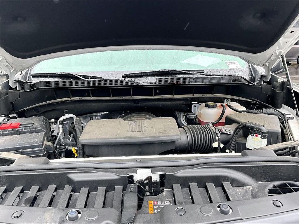 Used 2023 Summit White Chevrolet LT image 29