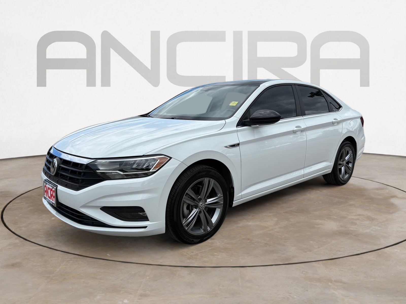 Used 2019 Pure White Volkswagen R-Line image 7