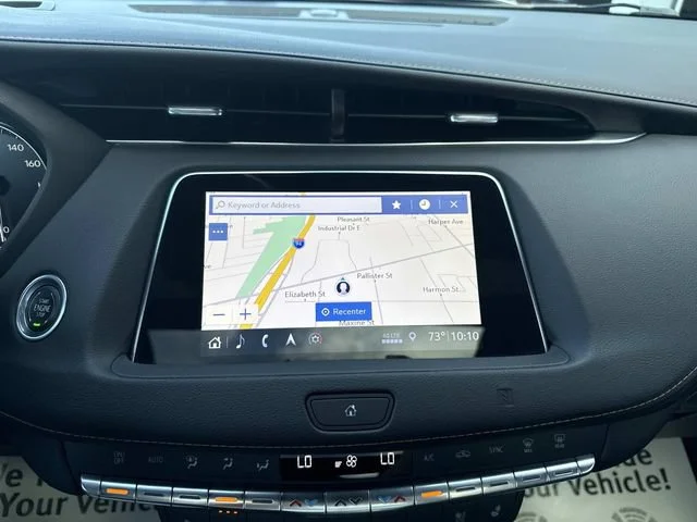 Used 2019 CRYSTAL WHITE TRICOAT Cadillac AWD Sport image 74