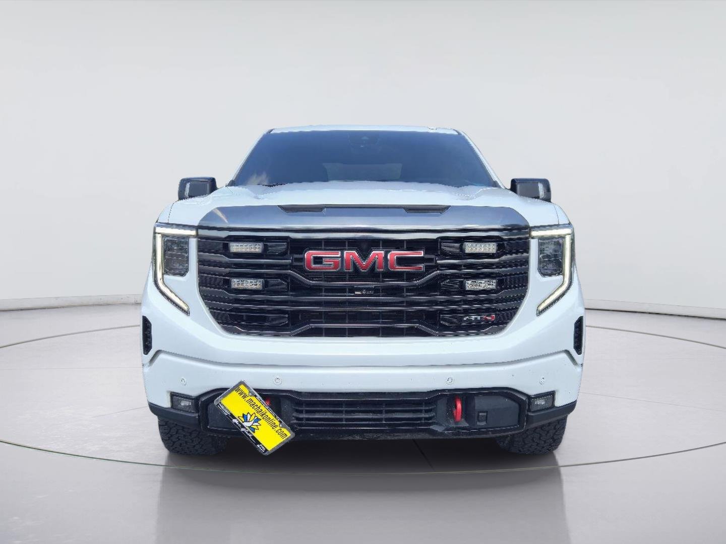 Used 2023 Summit White GMC AT4 image 8