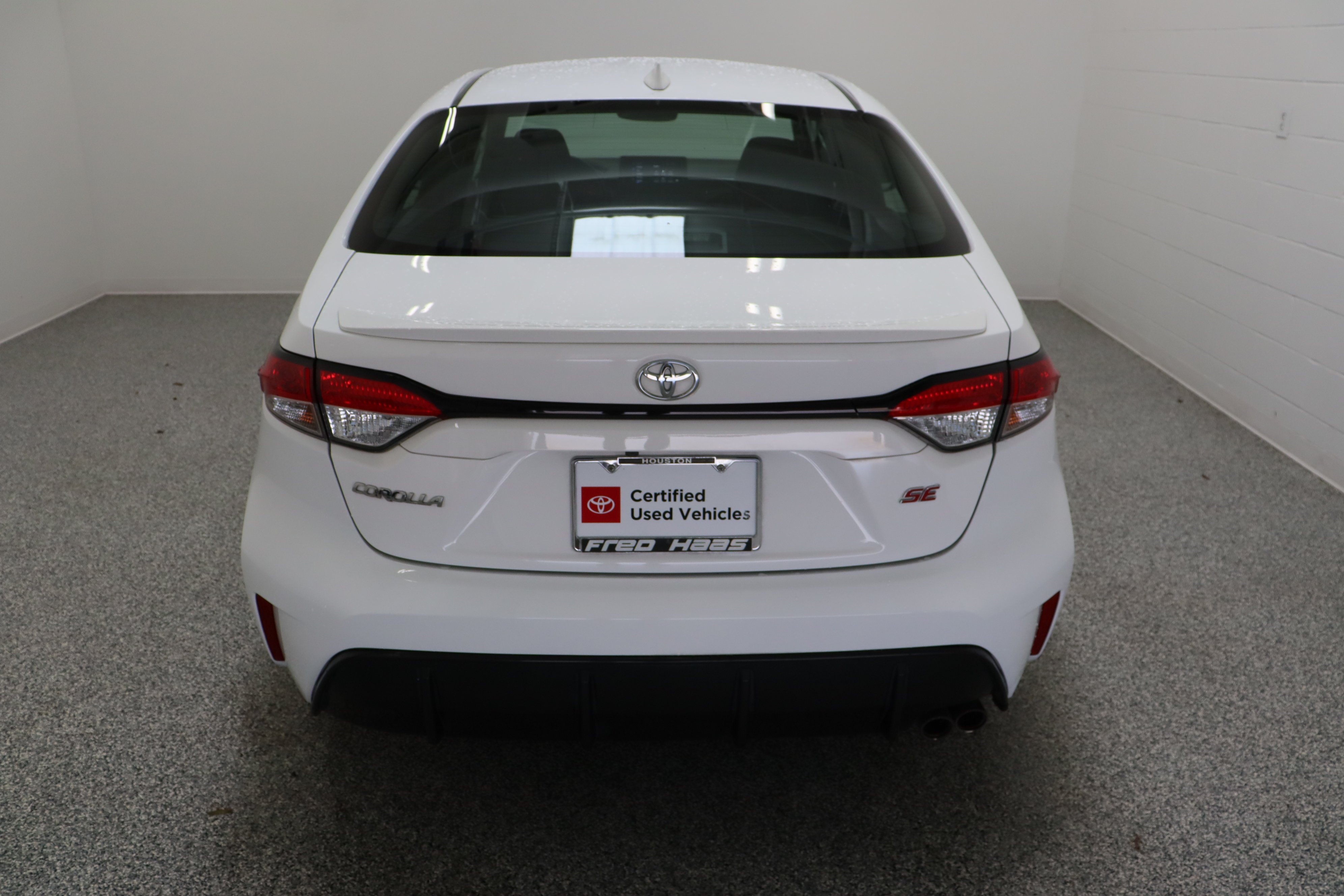 Used 2023 Wind Chill Pearl Toyota SE 2.0L image 8