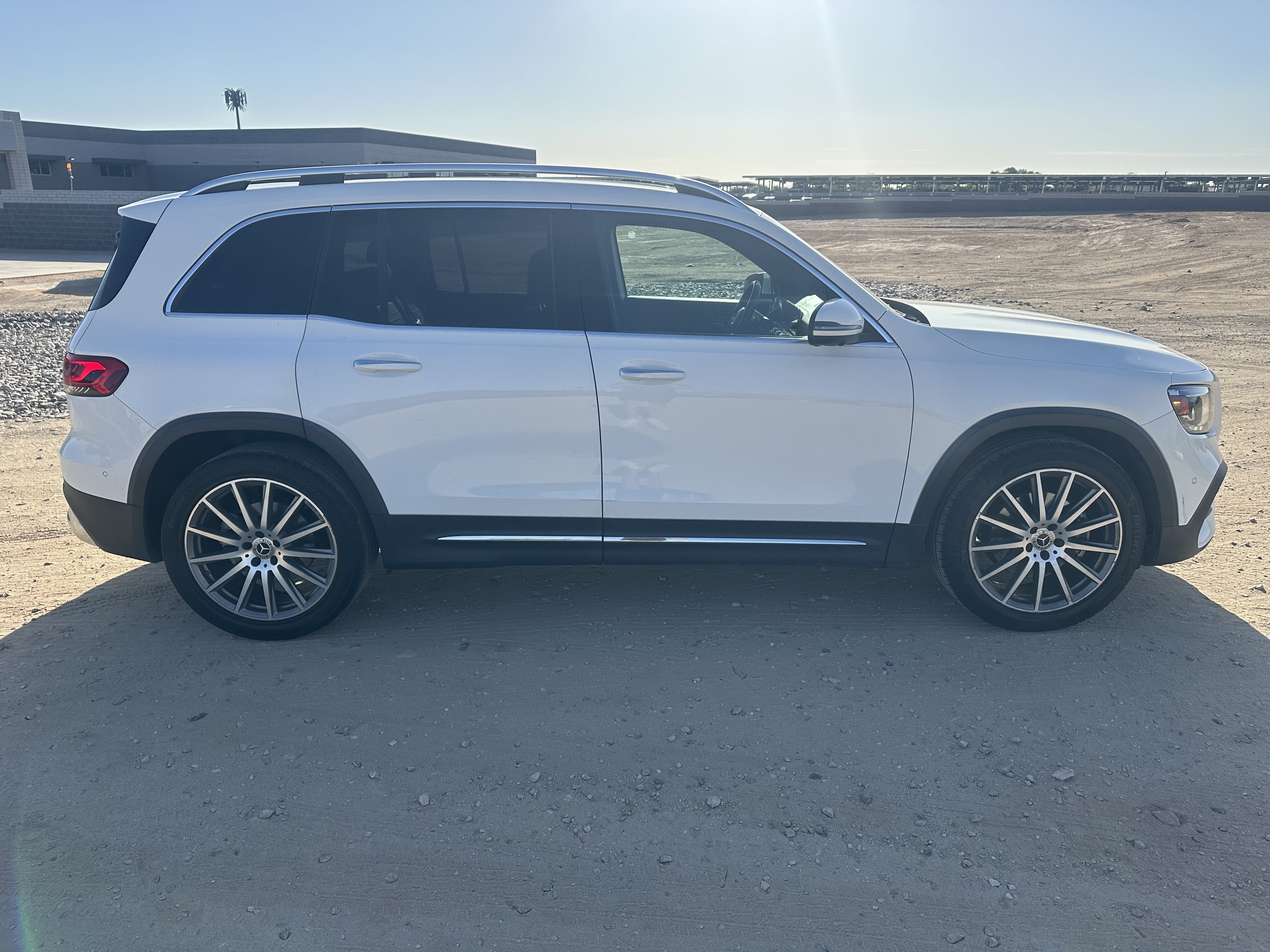 Used 2020 Polar White Mercedes-Benz GLB 250 image 6