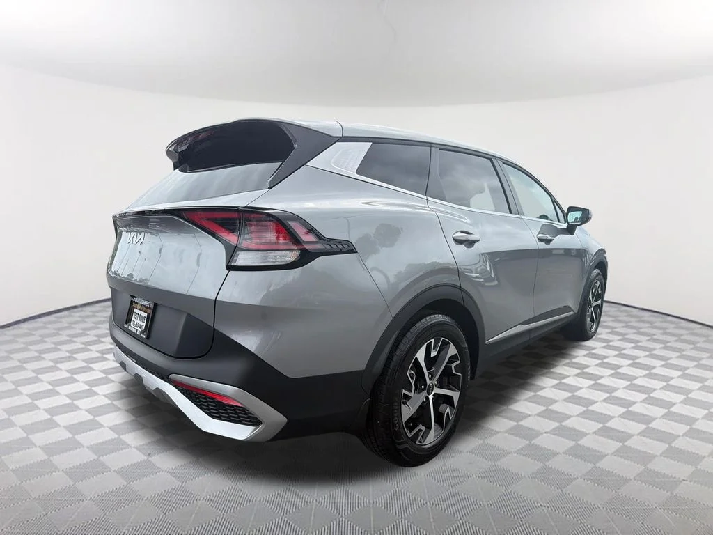Used 2024 Gray Kia EX image 5