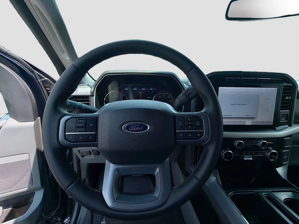 Used 2023 Blue Ford XLT image 11