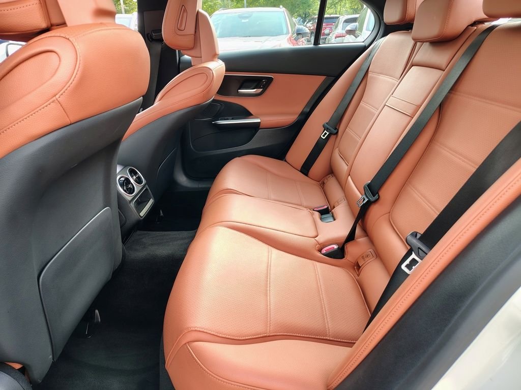 2025 Mercedes-Benz C-Class Sedan C 300 - Photo 27