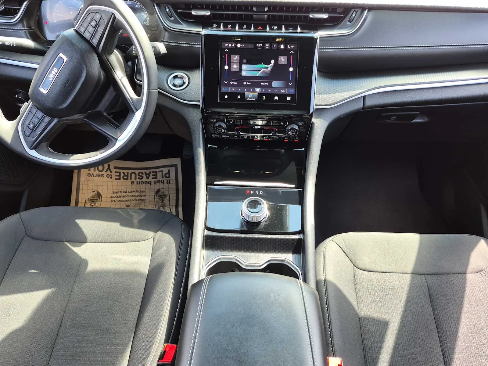 Used 2024 Silver Zynith Jeep Laredo X image 16