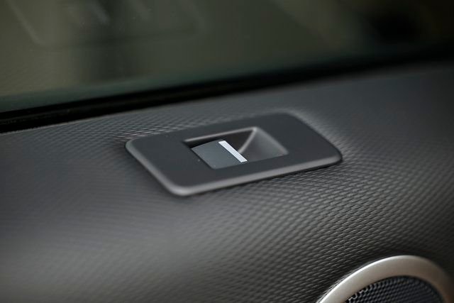 2026 Land Rover Discovery Gemini Edition - Photo 30