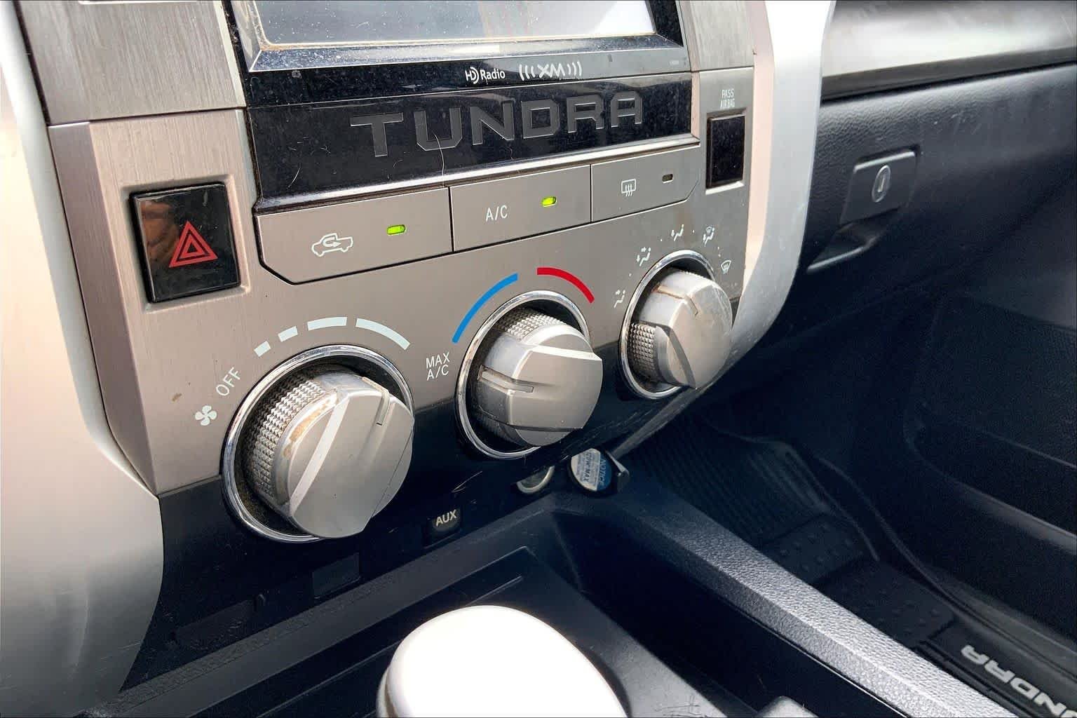 Used 2018 Blazing Blue Pearl Toyota SR5 image 34