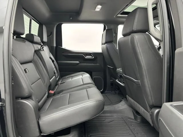 2026 GMC Sierra 1500 SLT - Photo 38