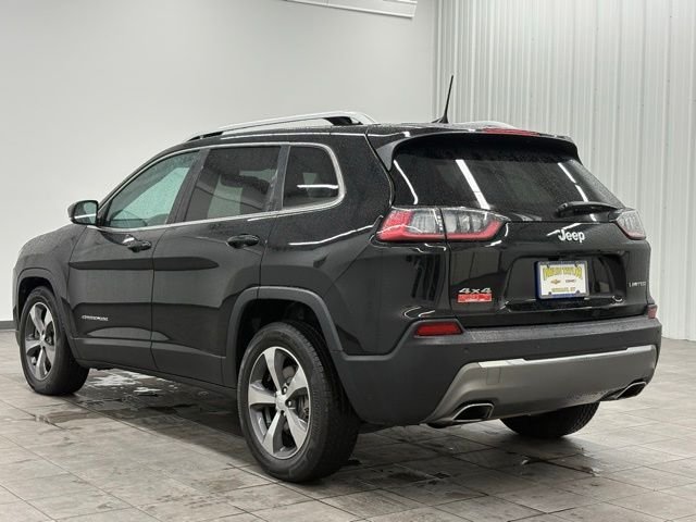 Used 2019 Black Jeep Limited image 4