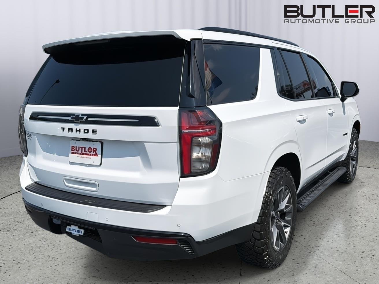 Used 2023 Summit White Chevrolet Z71 image 6