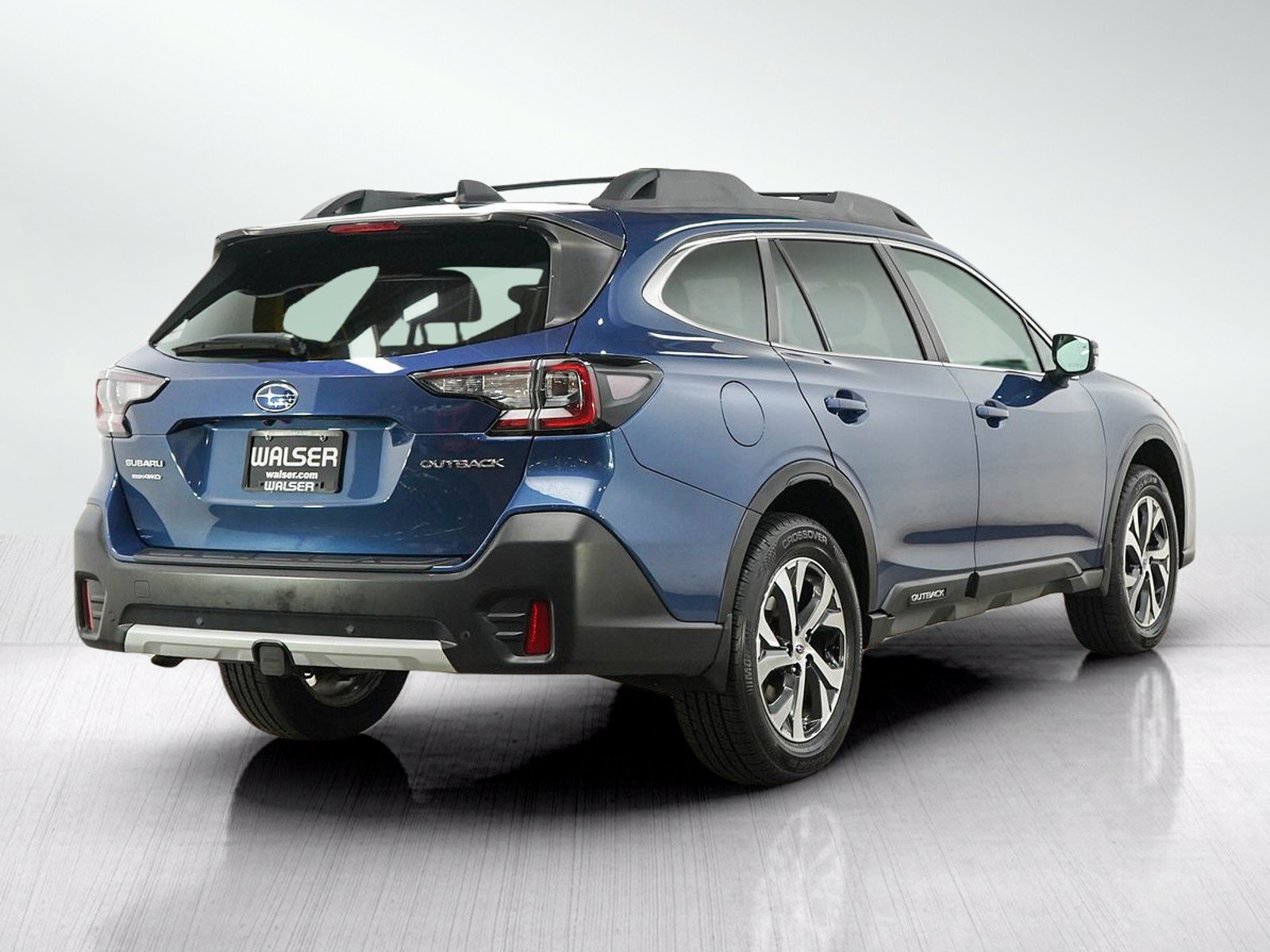 Used 2021 Abyss Blue Pearl Subaru Limited image 5