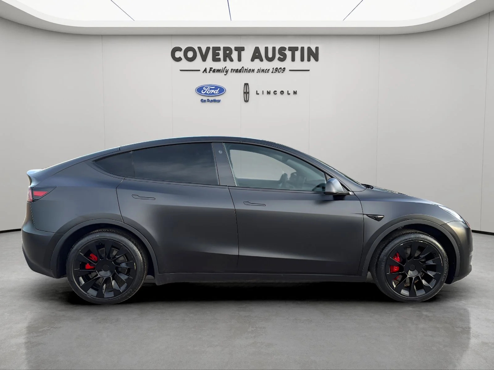 Used 2022 Black Tesla Long Range image 6