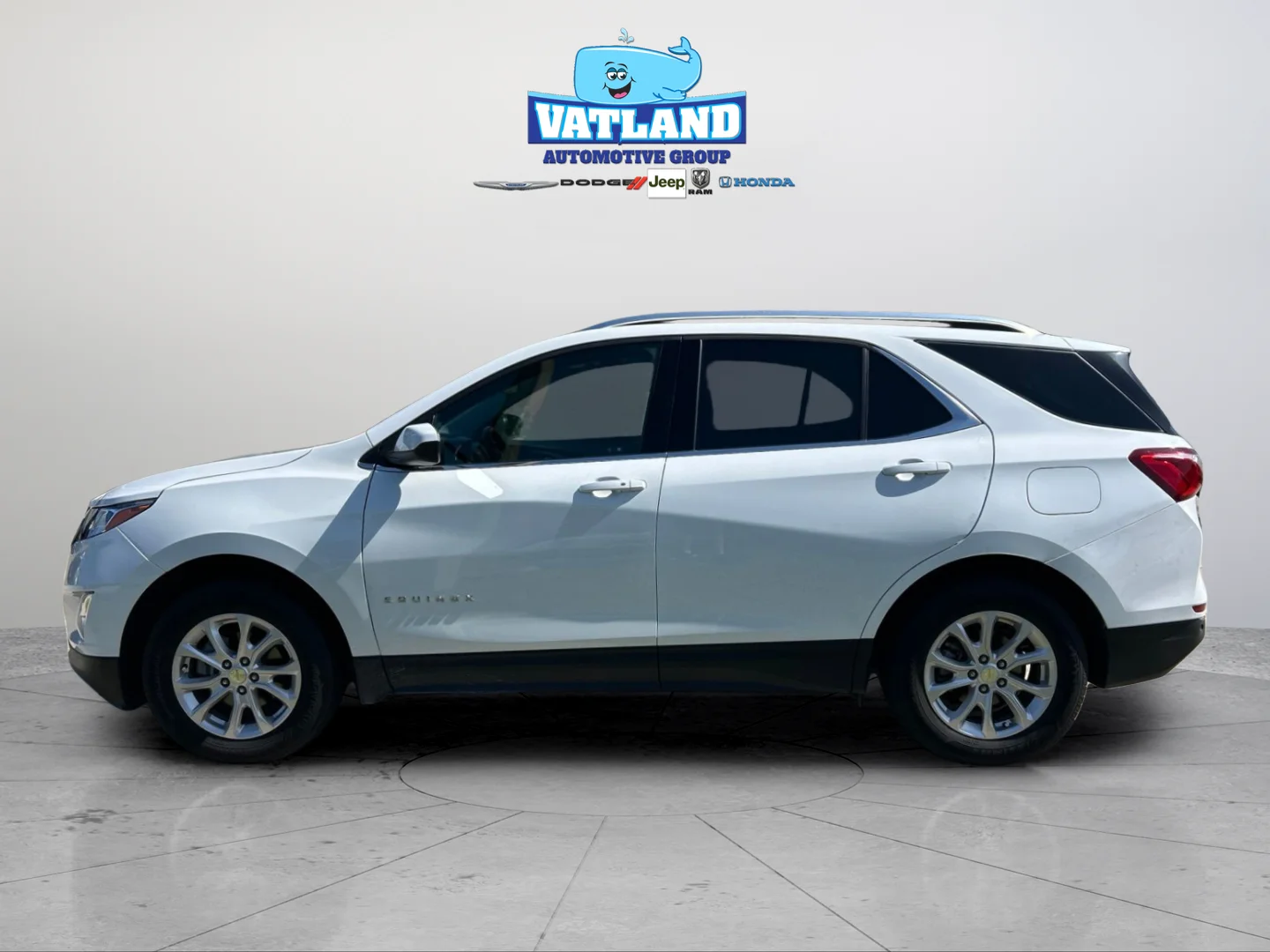 Used 2020 Summit White Chevrolet LT image 2