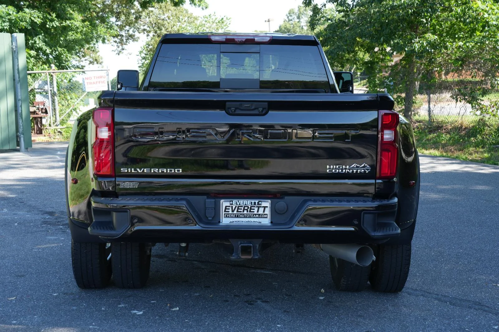 Used 2024 Black Chevrolet High Country DRW image 6