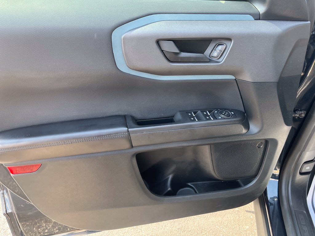 Used 2021 Blue Ford Badlands image 11