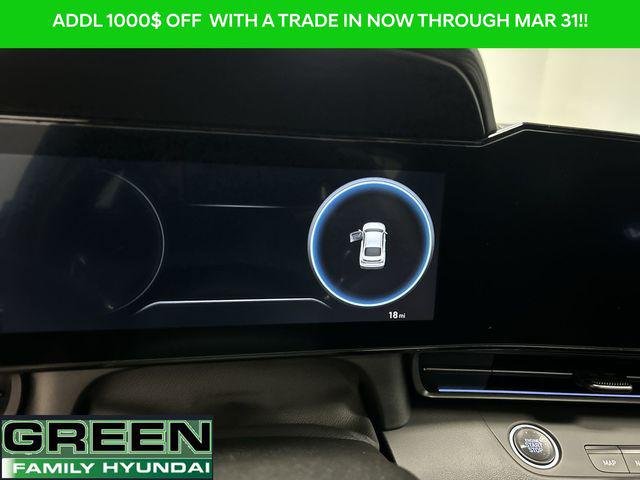 2025 Hyundai Elantra N - Photo 35