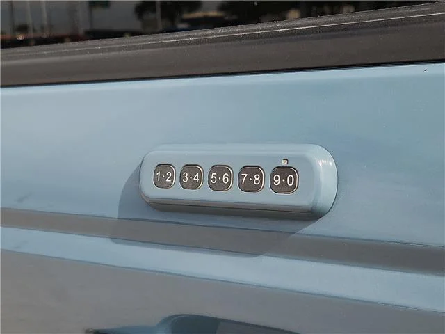 Used 2023 Velocity Blue Metallic Ford Wildtrak 4x4 image 11