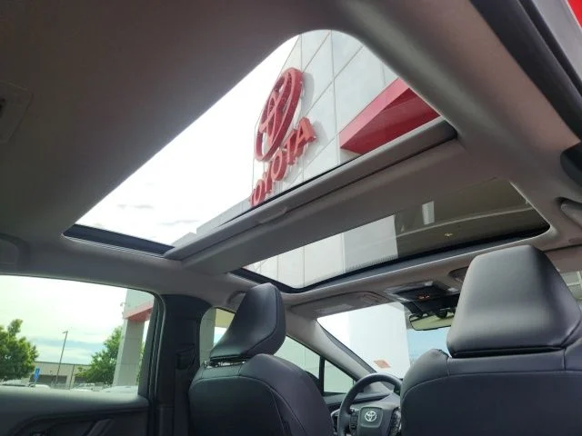 Used 2024  Toyota XLE image 24