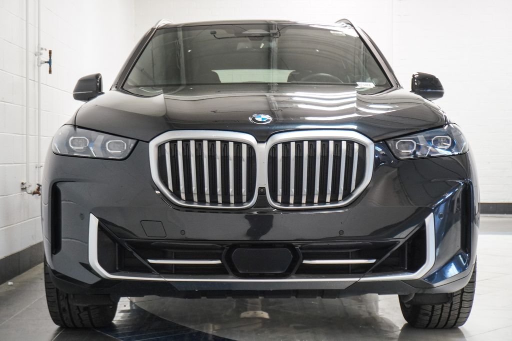 Used 2024 Black BMW xDrive40i image 37