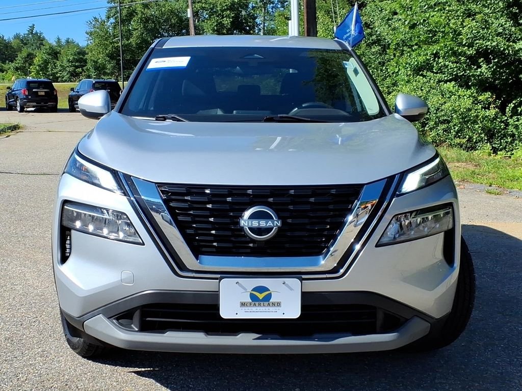 Certified Used 2023 Brilliant Silver Metallic Nissan SV image 8
