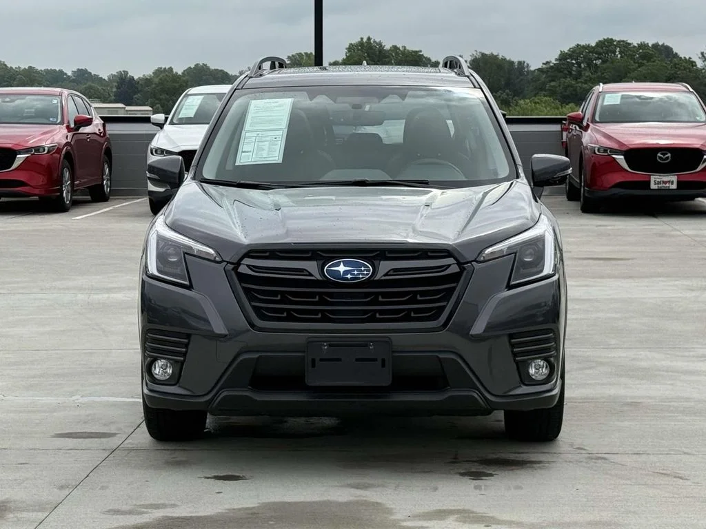 Used 2023 Gray Subaru Limited image 9