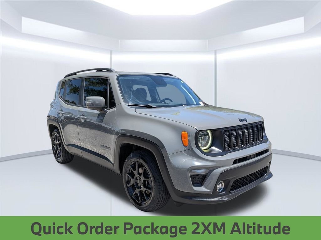 Used 2020 Gray Jeep Latitude image 9