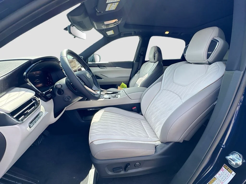 New 2027 GRAND BLUE INFINITI Autograph AWD image 22