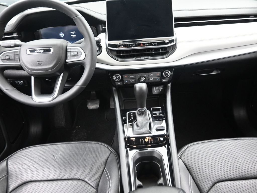 Used 2025 Silver Jeep Limited image 15