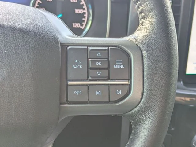 Used 2022 Silver Ford XLT image 14