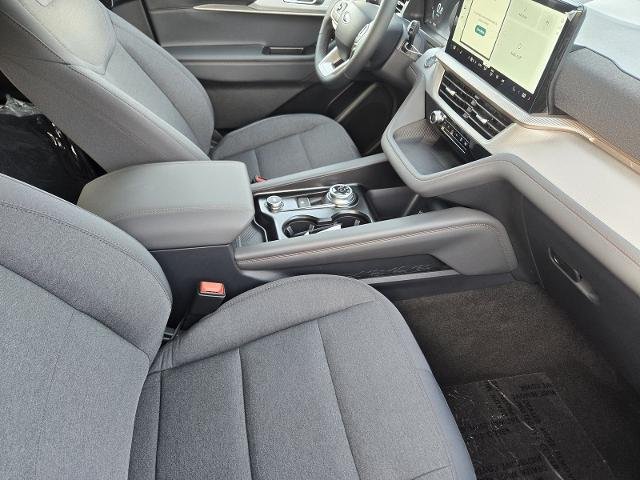 New 2026 Space White Metallic Ford Active image 30
