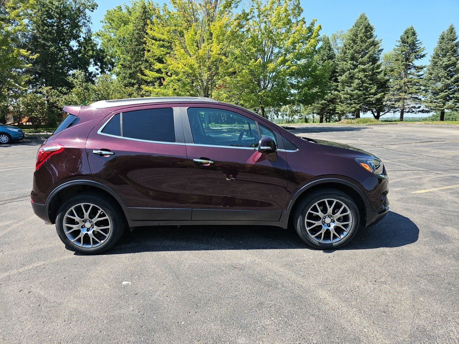 Used 2017 Black Cherry Metallic Buick Sport Touring image 6