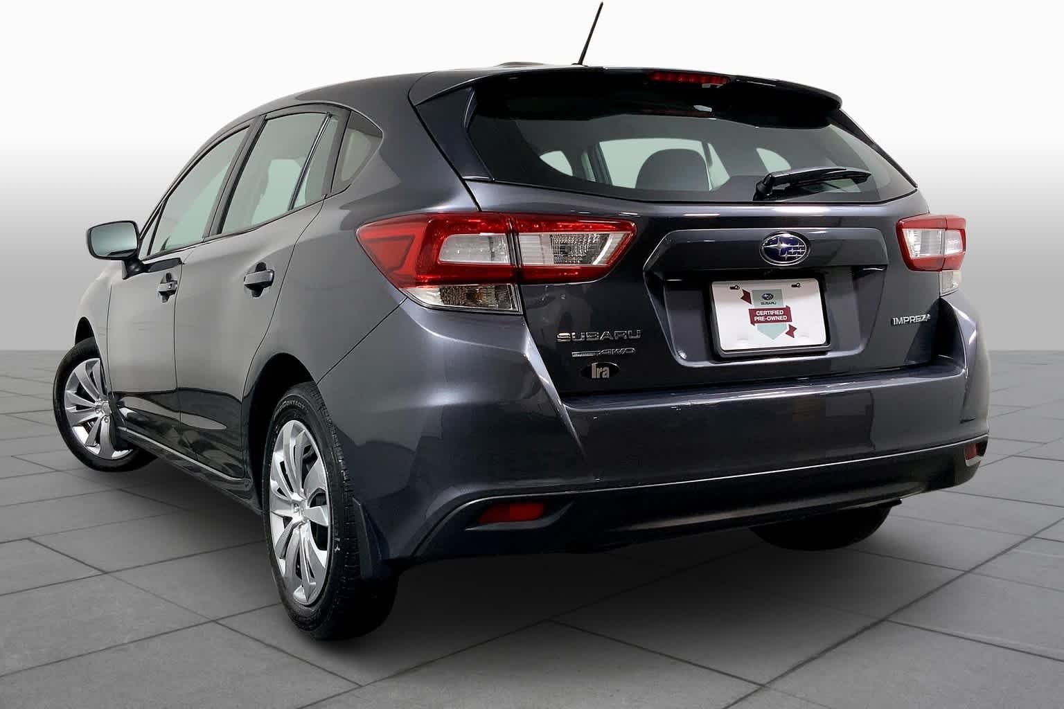 Used 2018 Magnetite Gray Metallic Subaru  image 12