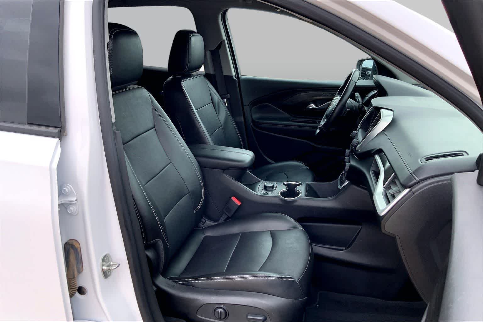 Used 2022 Summit White GMC SLT image 9