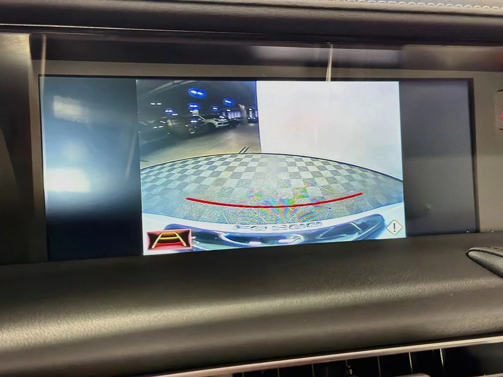 Used 2018 White Lexus 500 image 14