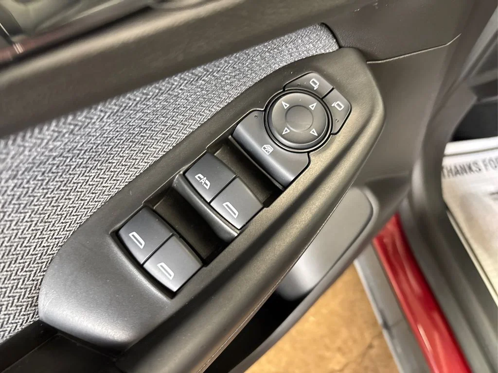 Used 2023 Red Chevrolet LT image 33