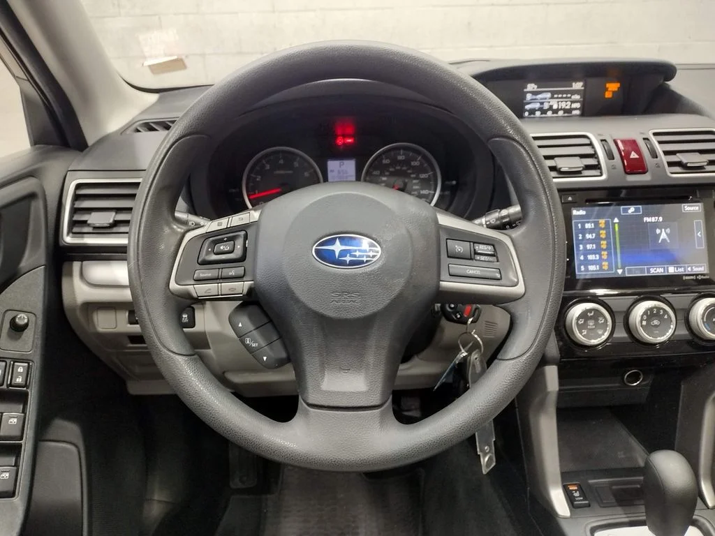 Used 2016 Red Subaru 2.5i Premium image 39