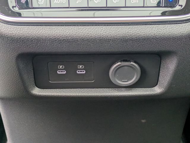 New 2026 BLACK OBSIDIAN INFINITI Luxe 2WD image 15