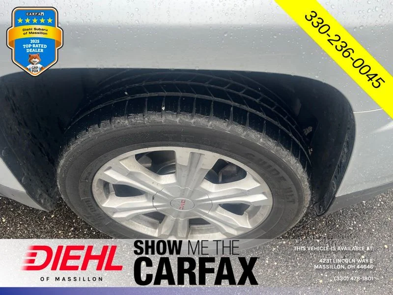 Used 2017 Silver GMC SLT image 7