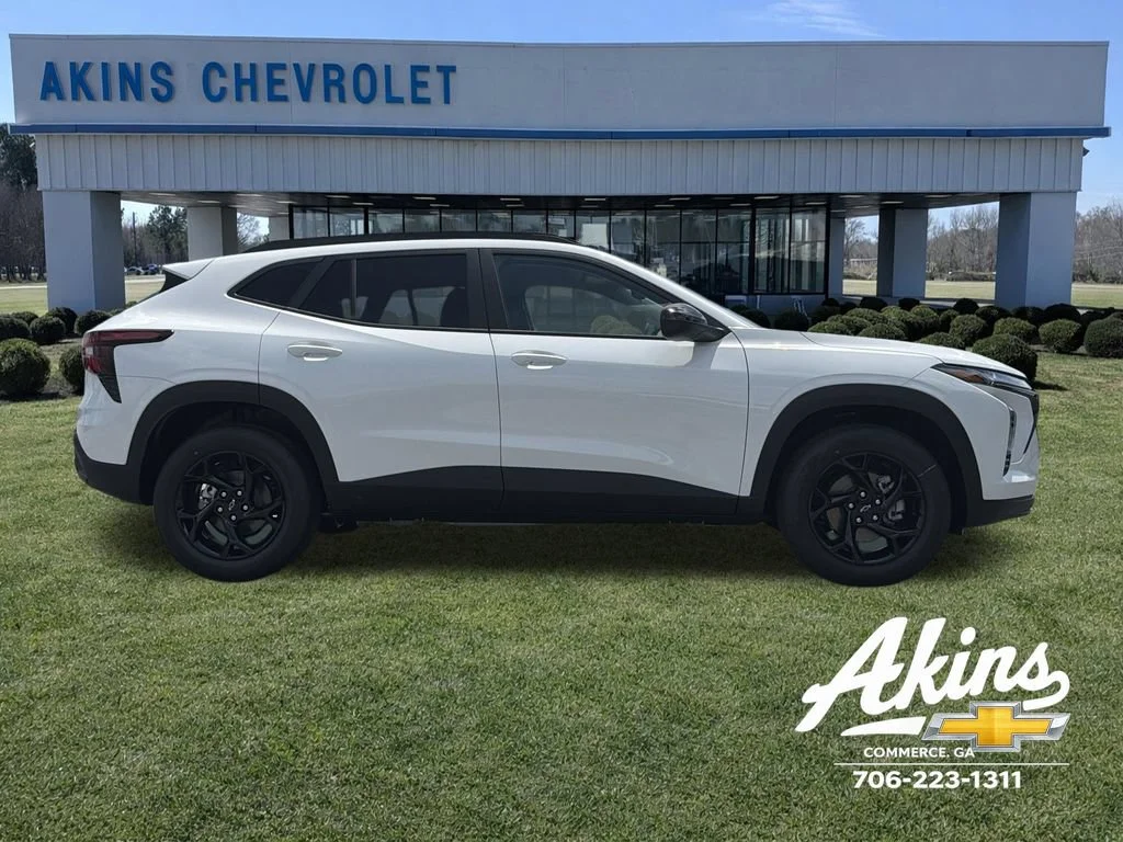 2026 Chevrolet Trax LT - Photo 6