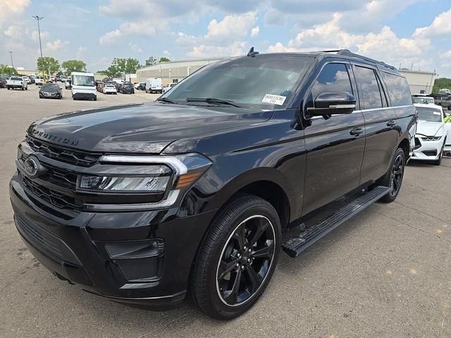 Used 2024 Black Ford Limited image 1