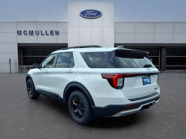 New 2026 Star White Metallic Tri-Coat Ford Tremor® image 7