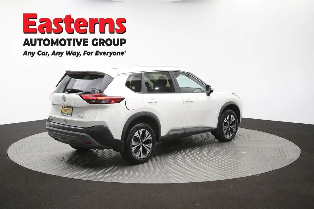 Used 2023 White Nissan SV image 44